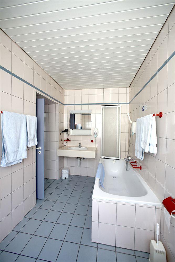 Hotel Du Port - Free Parking - Breakfast Included Estavayer-le-lac Εξωτερικό φωτογραφία